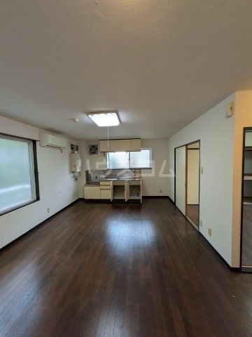 imgi_9_100499173048_4o